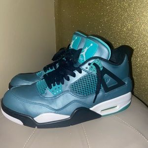 Jordan Retro 4 ‘Teal’